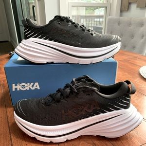 NEW Hoka one one Bondi X size 8 black and white women running shoes sneakers